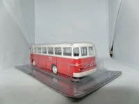 Kultowe Auta PRL JM35 1/72 Scale Ikarus 620 Red Coach Katowice