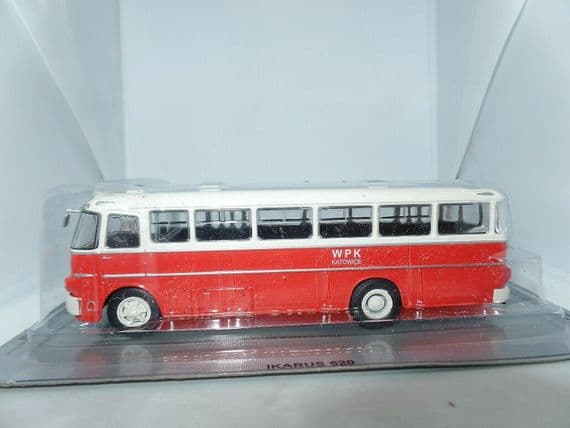 Kultowe Auta PRL JM35 1/72 Scale Ikarus 620 Red Coach Katowice