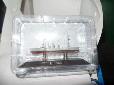 KZ58 Atlas DeAgostini 1/1250 Scale German SMS Emden Dresden Class Light Cruiser 1907