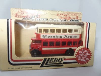 Lledo DG015 AEC Regent Bus Brighton & Hove Evening Argus