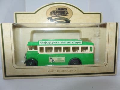 Lledo DG017 DG17  AEC Regal Bus Southern Vectis Isle Wight Newport Heinz Salad Cream