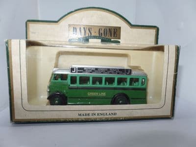 Lledo DG017022 DG17 AEC Regal Bus London Transport Green Line J Watford Reigate