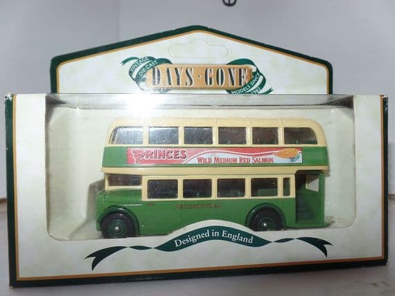 Lledo DG075011 Bristol Lodekka LD Bus Southdown Princes Salmon