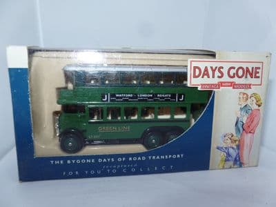 Lledo DG49 DG049022 AEC Renown Bus London Transport Green Line J Watford - Reigate