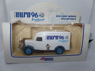 Lledo DG63 DG063014  1950 BEDFORD 30CWT DELIVERY VAN – EURO 96 ENGLAND