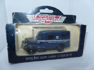 Lledo DG64 DG064004  64004 1950 BEDFORD AMBULANCE DURHAM COUNTY