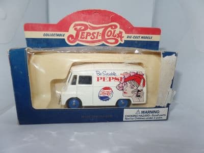 Lledo DG71 71007 Morris LD Van Pepsi Cola Torn Box