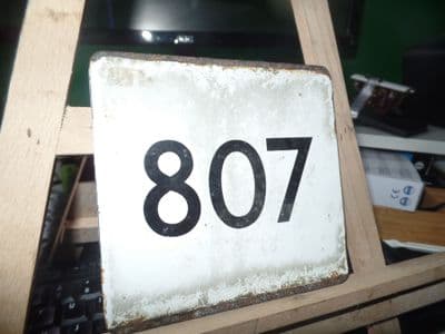 London Transport Country Bus E Plate 807 Stevenage Letchworth
