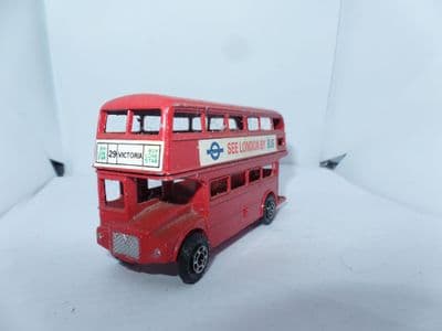 Lone Star Routemaster Bus London Transport  29 Victoria UB