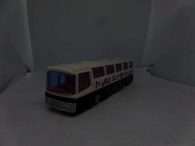 Majorette 373 1/87 HO Scale   Neoplan Coach