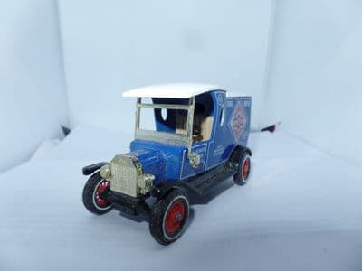 Matchbox Models of Yesteryear Y12 Y-12 1912 Ford Model T Van Smiths Potato Crisps UB
