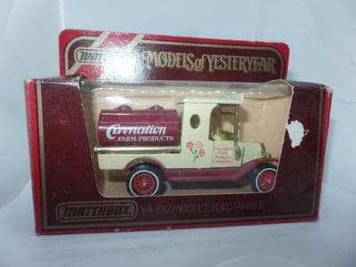 Matchbox Models of Yesteryear Y3 1912  Ford Model T Van 1912 Carnation Farm Products Torn Box