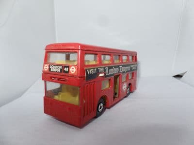 Matchbox SuperKings K15 Daimler Fleetline Bus London Transport 48 The London Dungeon UB