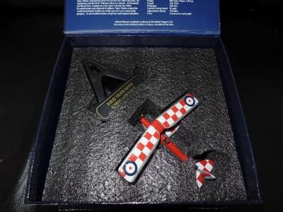 Oxford 72TM005 TM005 De Havilland  DH82a Tiger Moth K2585 32 Squadron Red White BOX
