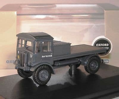 Oxford 76AEC011 AEC011 1/76 OO Scal AEC Matador Royal Air Force RAF Blue Flatbed