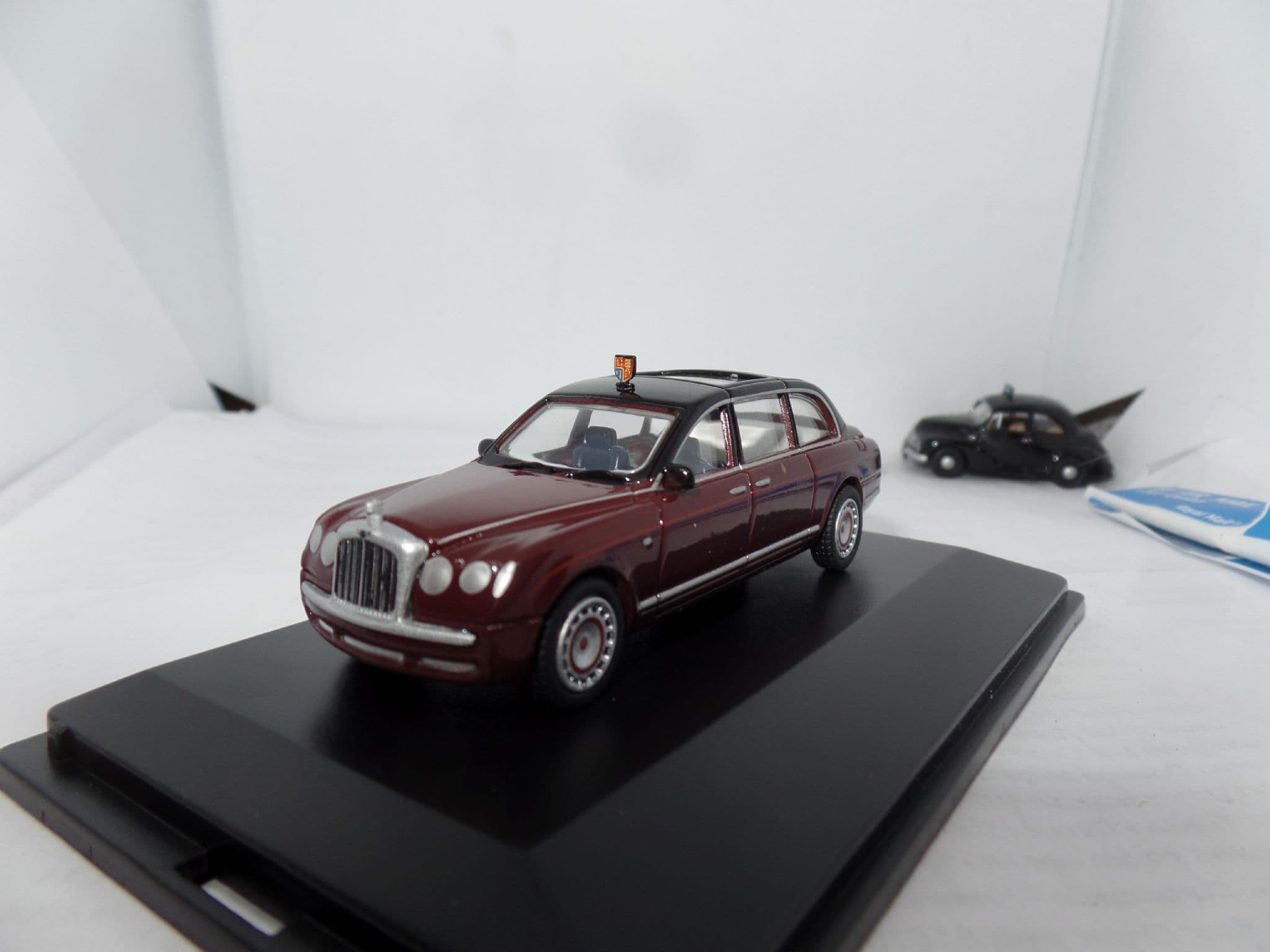 Bentley State Limousine スケール 1/18 Bentley State Limousine