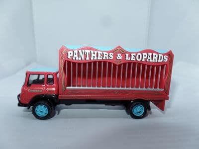 Oxford 76CH004 CH004 1/76 OO Scale Bedford TK Chipperfields Circus Leopards Panthers MIB