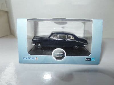 Oxford 76DS005 DS005 1/76 OO Scale Daimler DS420 Dark Blue Limousine