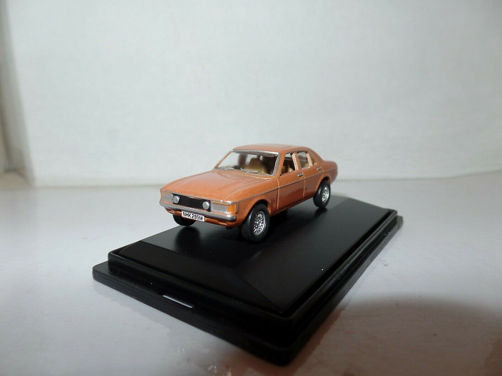 Oxford Diecast 76FC001 Ford Consul In Gold - Hattons - Foto 7