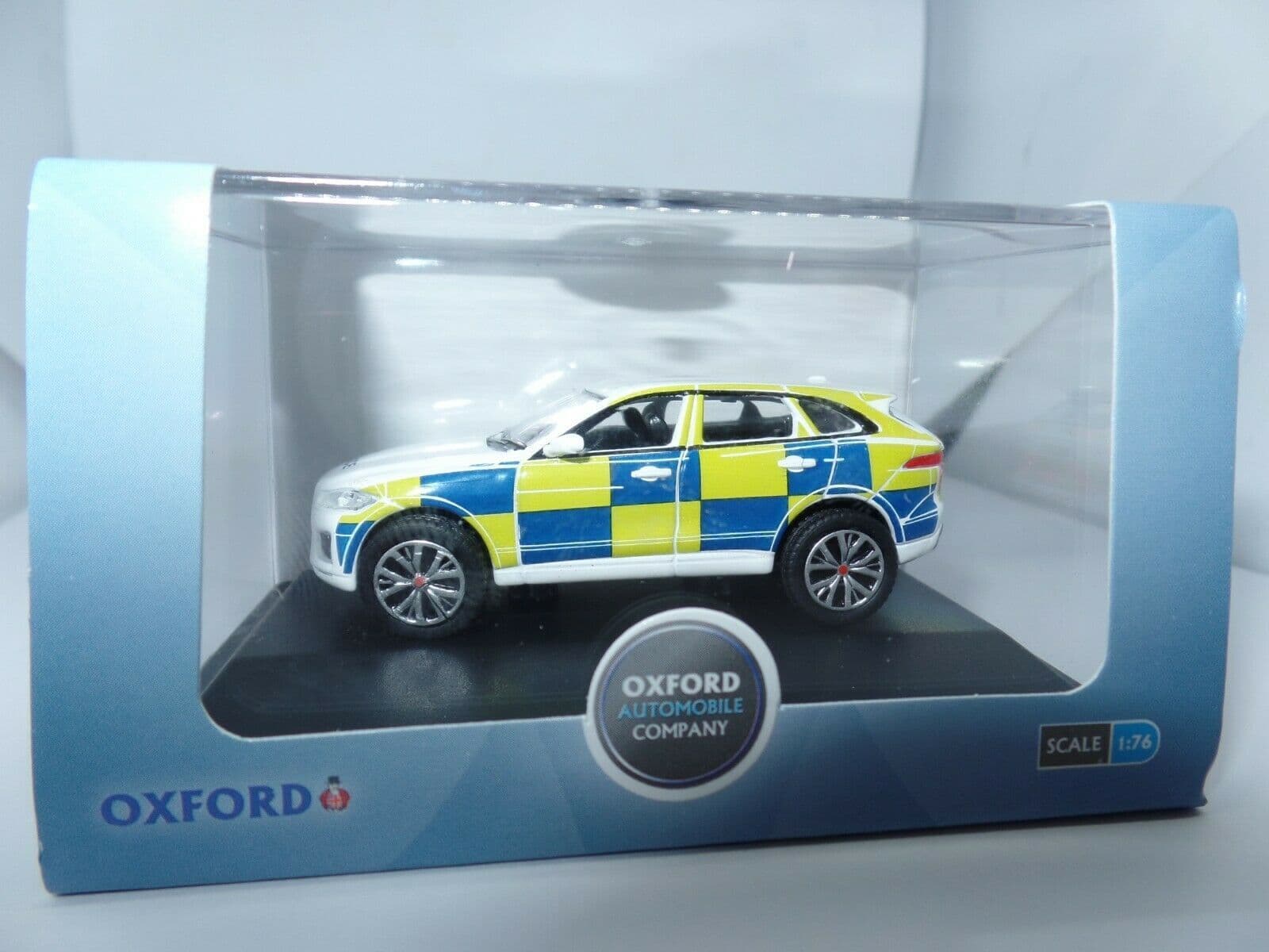 Oxford Diecast　ミニカー OXFORD DIECAST 1:76 Scale Mini Van West Mercia Police Panda