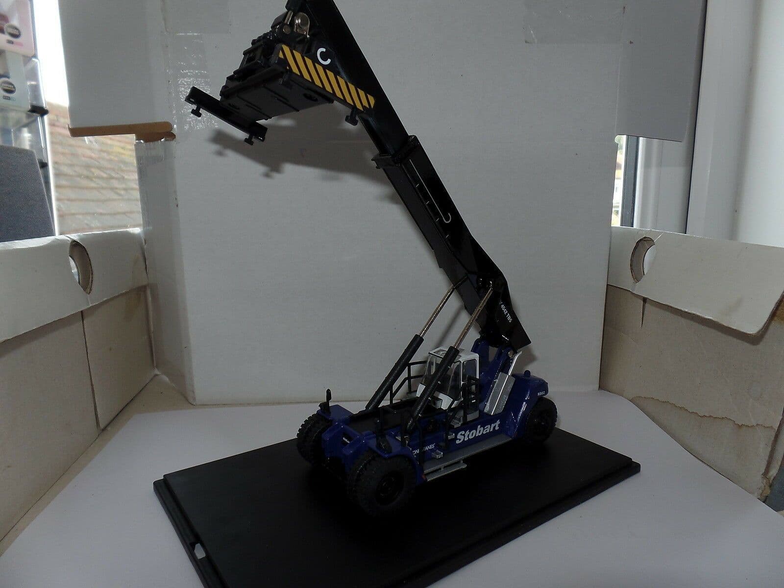 Venta de Reach Stacker Konecranes Liftace 4532 TCE5