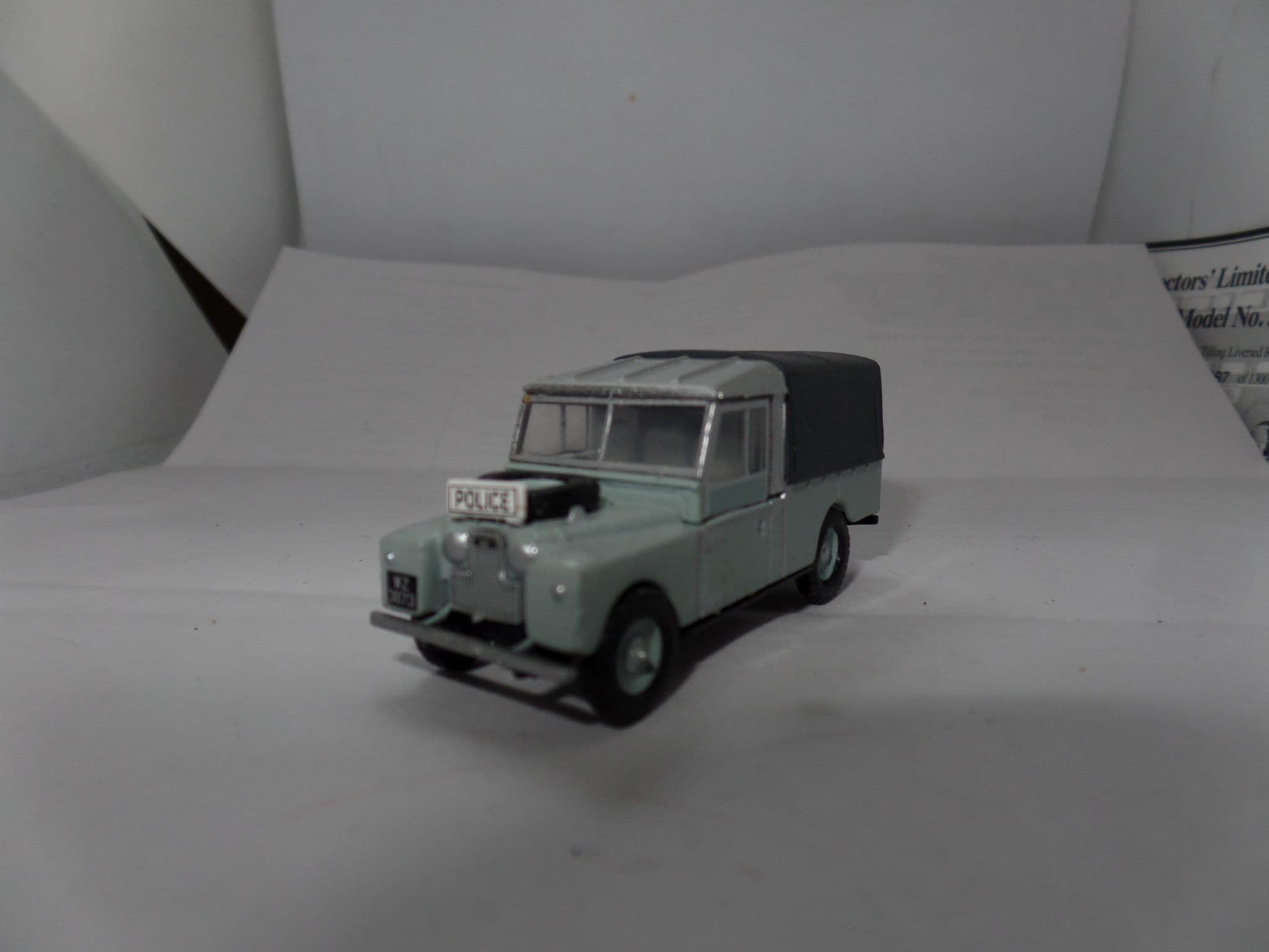 Oxford 76LAN1109006 LAN1109006 1/76 OO Scale Land Rover RUC Royal ...