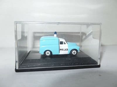 Oxford 76P008 P008 1/76 OO Scale Morris Minor 1000 Van Police Panda Car Light on Body