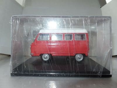 Oxford 43JA006 JA006 1/43 O Scale Austin J2 Minibus Hi Top Red White Roof
