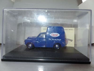 Oxford 43MM031 MM031 1/43 O Scale Morris Minor 1000 HiTop Van Curry's Currys