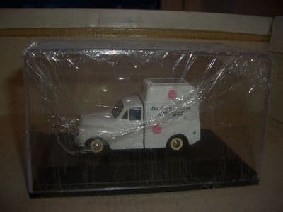 Oxford 43MM037 MM037 1/43 Morris Minor HiTop Van Pink Paraffin