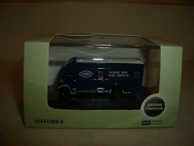 Oxford NAH002 N Gauge 1/148 Scale Albion Horsebox LNER London North East Railway