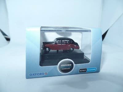 Oxford NAP004 N Gauge 1/148 Scale Austin Princess Late Black / Royal Claret