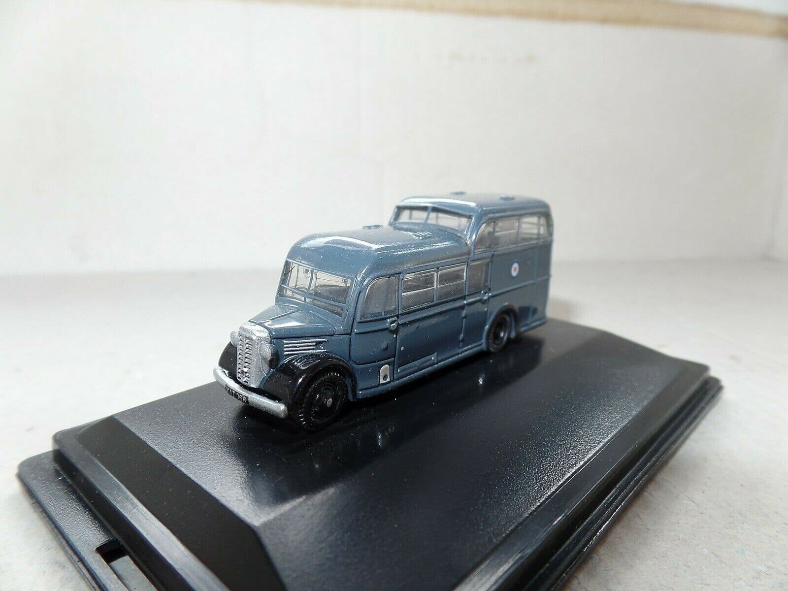 Oxford NCOM001 N Gauge 1/148 Scale Commer Commando 11/2 Deck Coach RAF ...