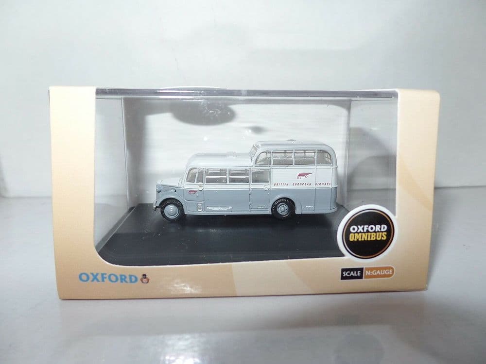 Oxford NCOM003 N Gauge 1/148 Commer Commando 11/2 Deck Coach BEA ...