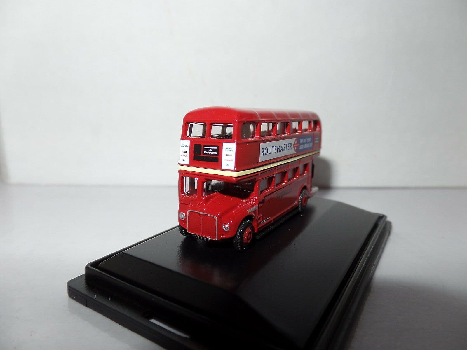 Bus Stop Sign N Gauge Bus Stops - 1/148 Scale Model Railway