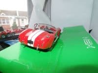 Oxford Welly 24002W 1/24 Scale  Shelby Cobra Red 1965 Poor Box
