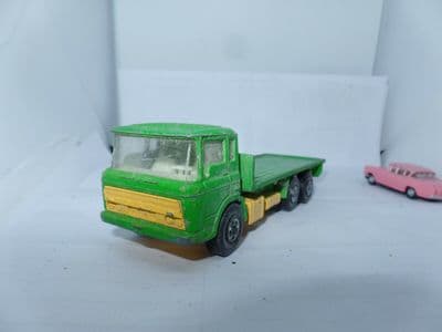P792-MATCHBOX SUPERKINGS K-20 CARGO HAULER AND PALLET LOADER UB