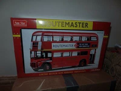 Sun Star H2901 2901 1/24 Scale  AEC Routemaster Bus London Transport First No Indicators
