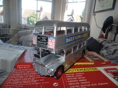 Sun Star H2903 2903 1:24 Routemaster London Transport Silver Lady Wimbledon No Mirrors