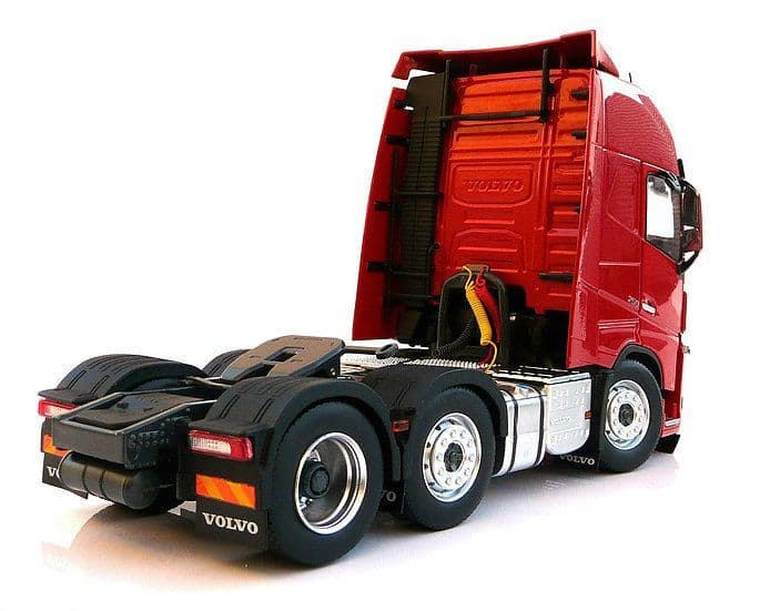MarGe 1 32 Volvo FH16 6x2 in Red