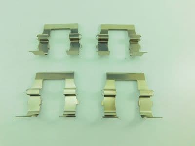 MITSUBISHI FRONT BRAKE PAD FITTING KIT