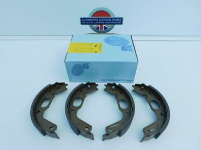 MITSUBISHI PAJERO REAR HAND BRAKE SHOES