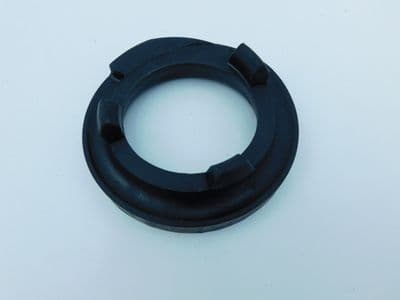 TOYOTA PRIUS UPPER REAR SUSPENSION SPRING PAD