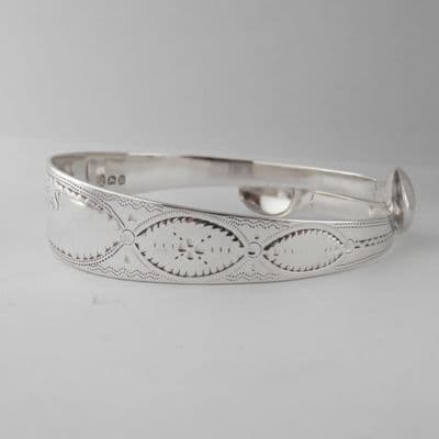 Beautiful Handmade Sterling Silver Sugar Tong Bracelet Hallmarked 1803