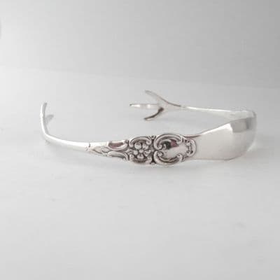 Hallmark Sterling Silver Bird Claw Bangle Sugar Tong Handmade Bracelet dated 1906