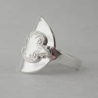 Handmade Antique Sterling Silver Chunky Lace Pattern Spoon Ring date 1931