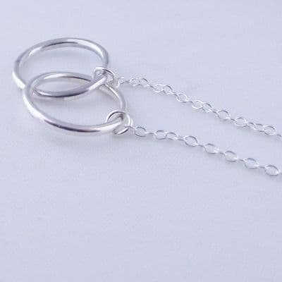 Handmade Solid Sterling Silver Interlocking Circles Pendant Karma Friendship