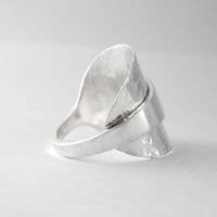 Stunning Handmade Antique Sterling Silver 925 Hammer Finish Spoon Ring date 1934