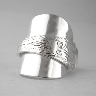 Stunning Sterling Silver Spoon Ring 1906 Handmade Antique 925 Bright Cut Floral