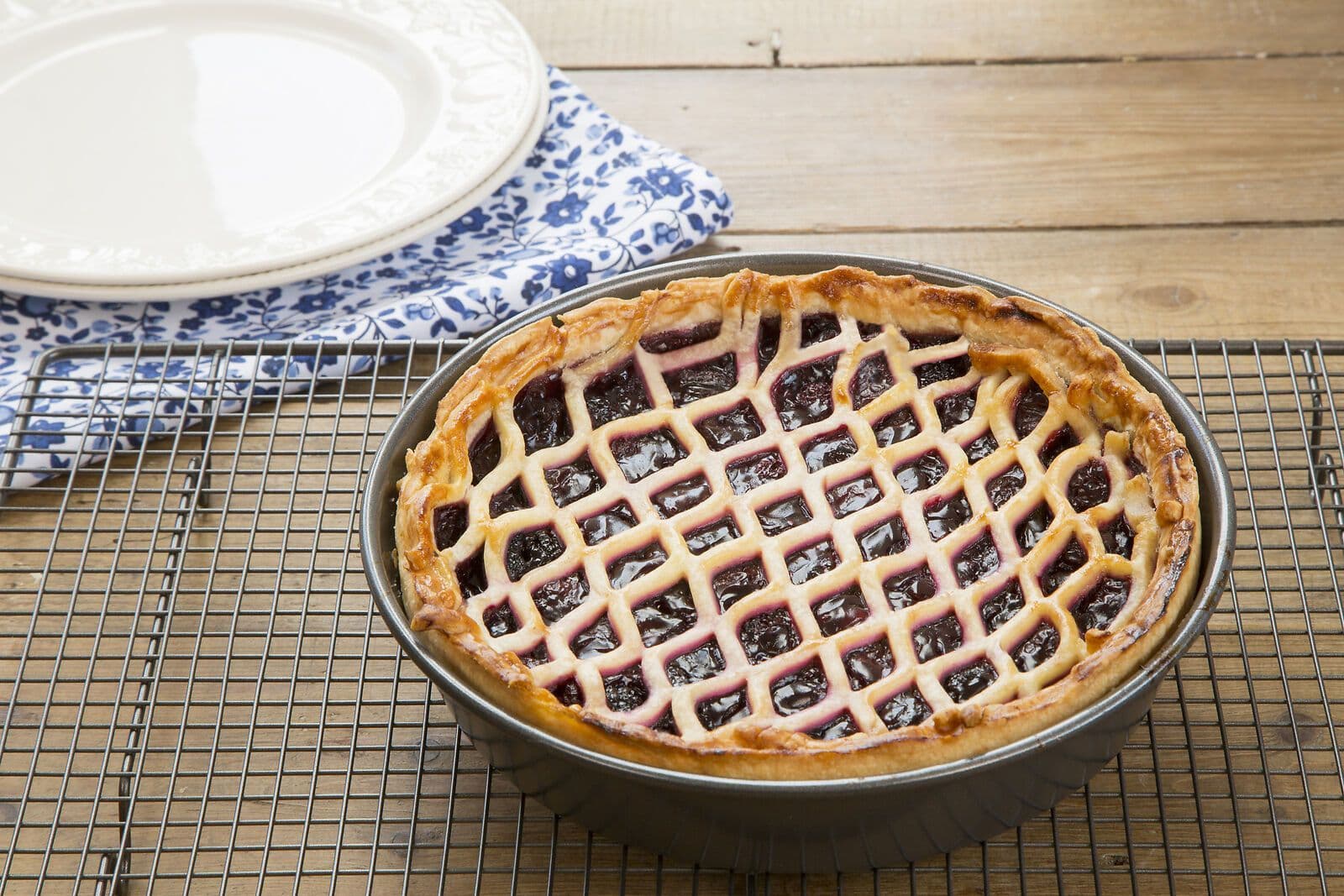deep pie plate